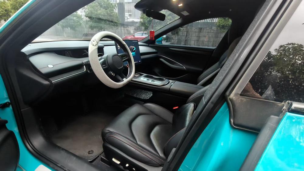 2025 #8 2025 immagine di auto #8