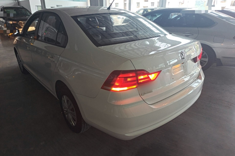 Volkswagen Santana 2018 car image #5
