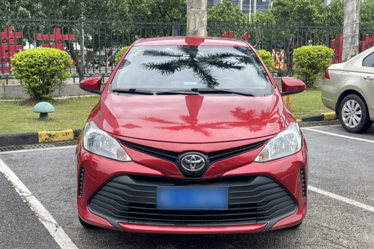 Toyota Vios 2019 immagine di auto #8