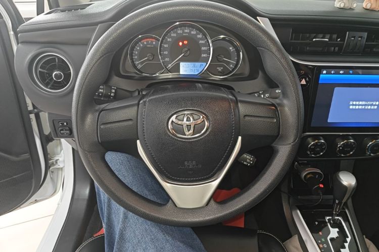 Toyota Corolla 2019 car image #11