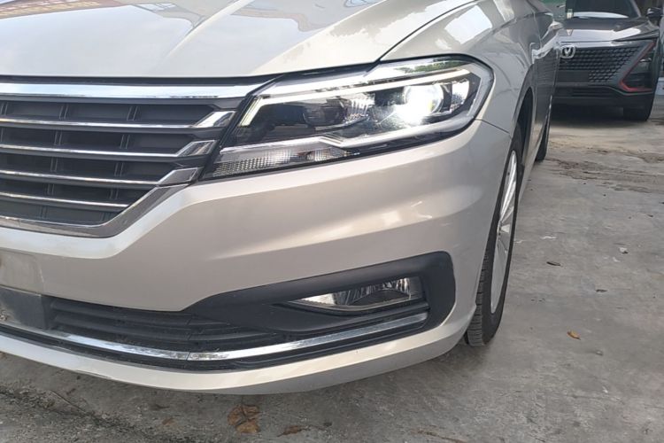 Volkswagen Lavida 2020 car image #23