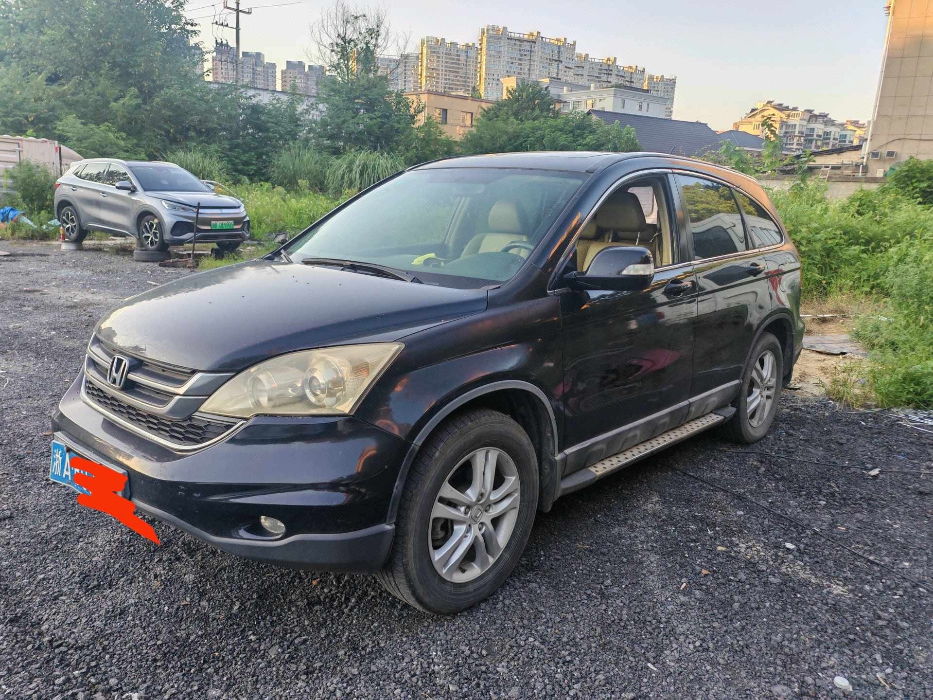 2010 2010 car image