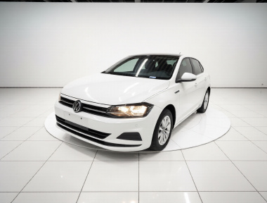 Volkswagen Polo 2022 صورة سيارة 