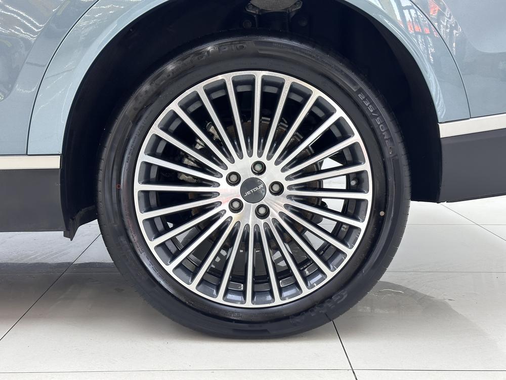 Jetour X70L 2025 car image #9