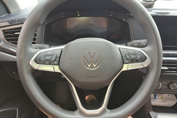 Volkswagen Lavida 2025 car image #11