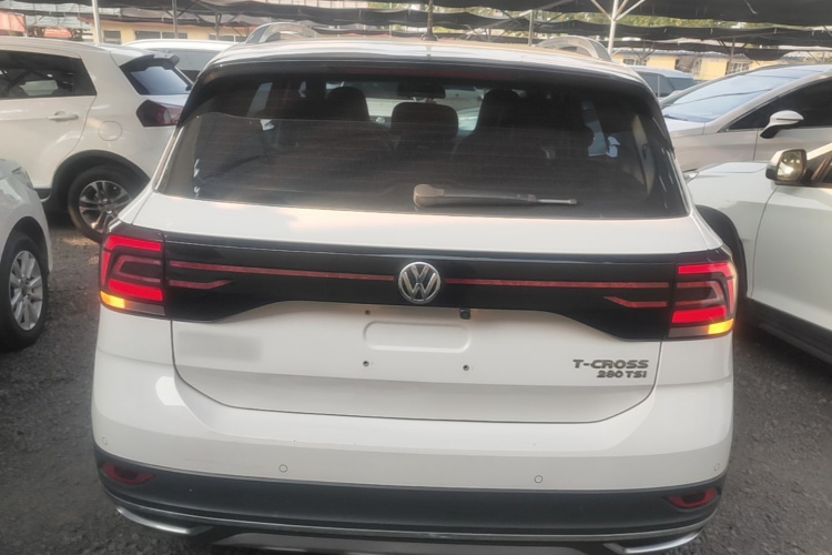 Volkswagen T-Cross 2019 #4 Volkswagen T-Cross 2019 صورة سيارة #4