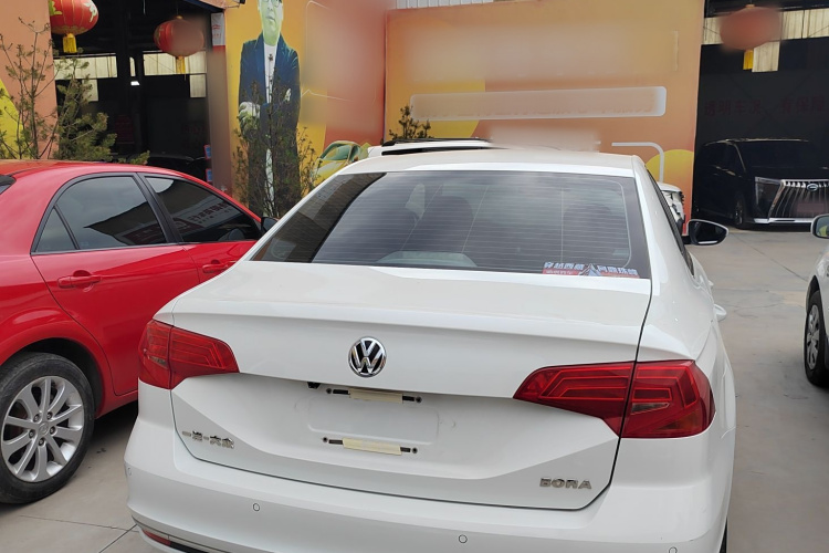 Volkswagen Bora 2018 car image #6