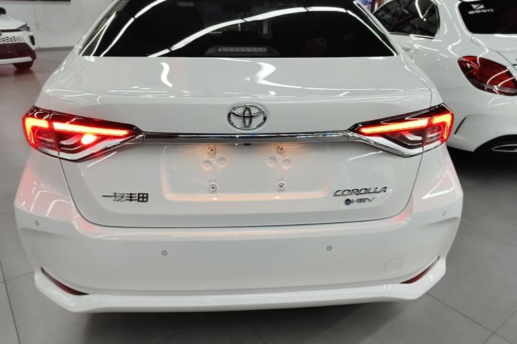 Toyota Corolla 2025 #6 Toyota Corolla 2025 car image #6