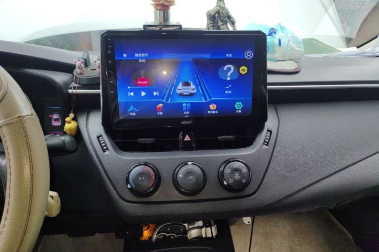 Toyota Corolla 2019 #13 Toyota Corolla 2019 car image #13
