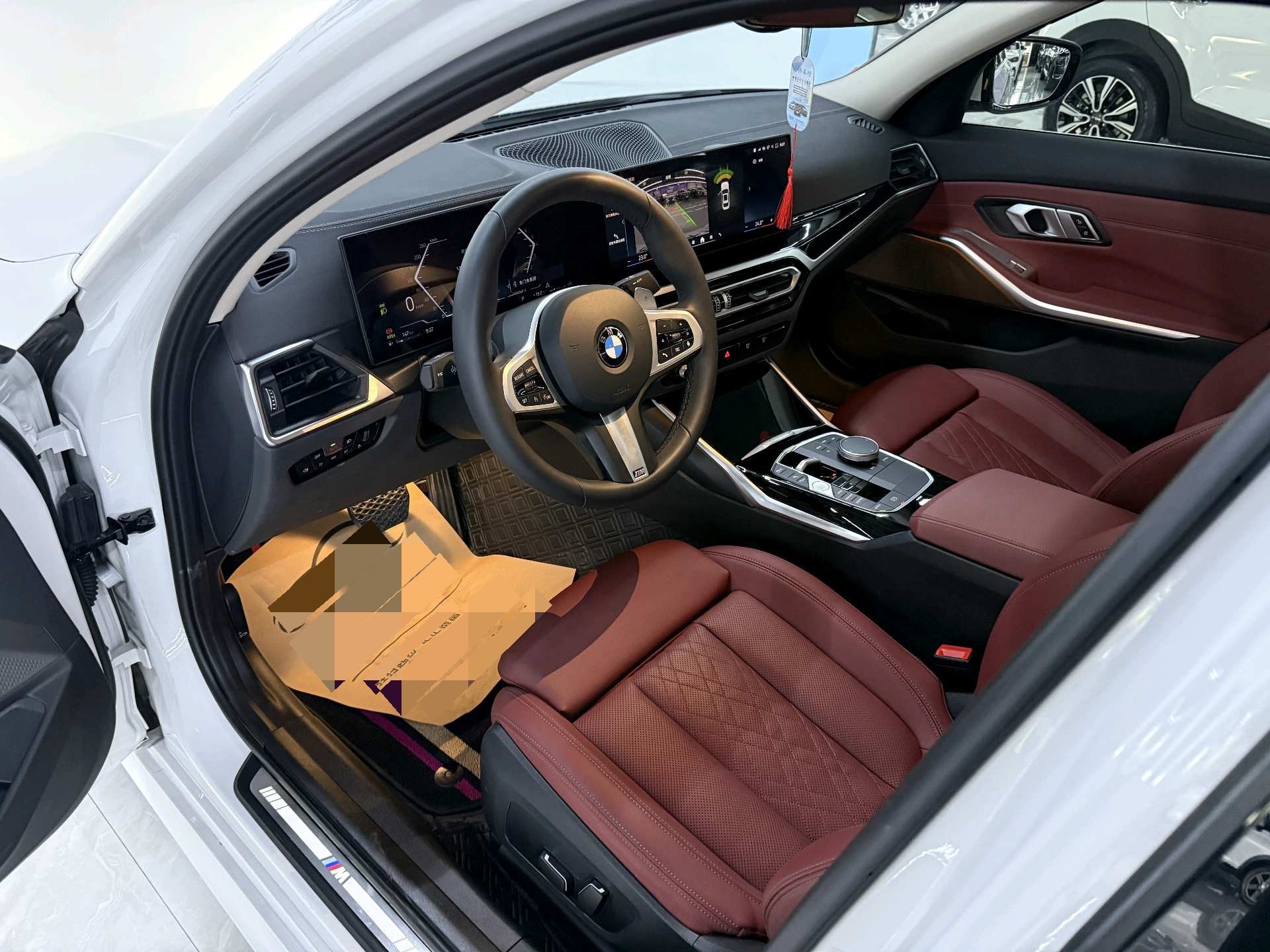 BMW 3 Series 2024 imagem de carro #5