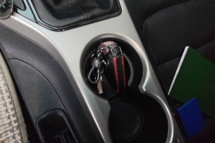 GEELY Emgrand GL 2016 صورة سيارة #10