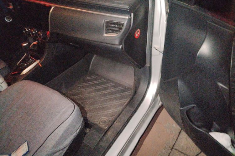 Toyota Corolla 2016 #21 Toyota Corolla 2016 car image #21