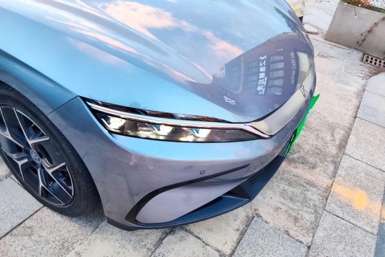 BYD Han 2024 car image #8