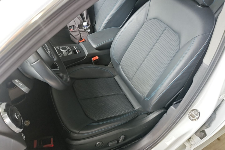 Audi A3 2019 car image #15