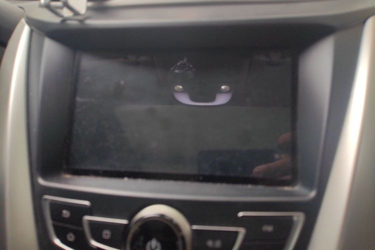 BYD Yuan New Energy 2019 imagen de coche #22
