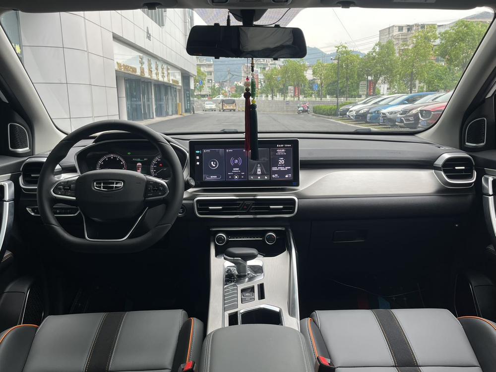 GEELY Coolray 2024 #9 GEELY Coolray 2024 car image #9