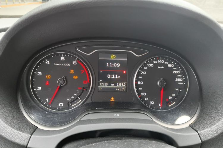Audi A3 2015 immagine di auto #12