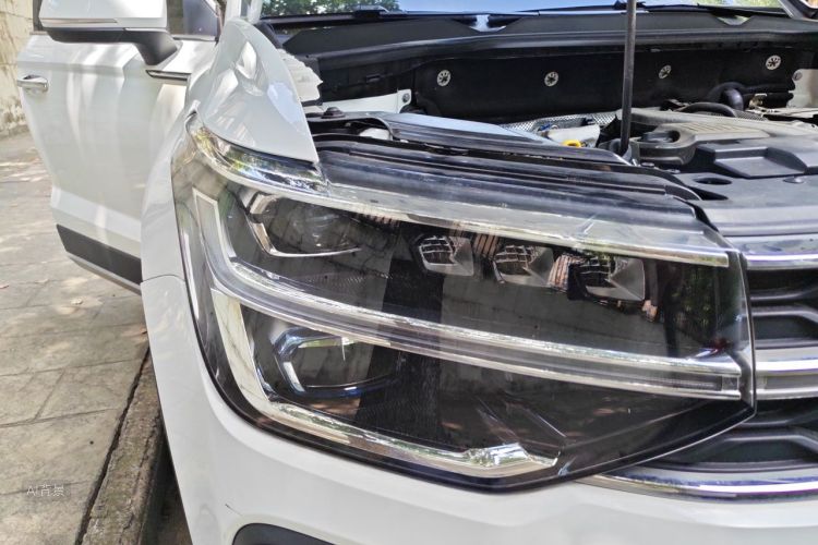 Volkswagen Tharu 2024 car image #8