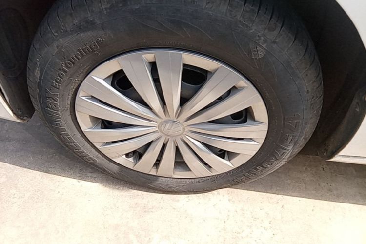 Volkswagen Santana 2023 car image #9