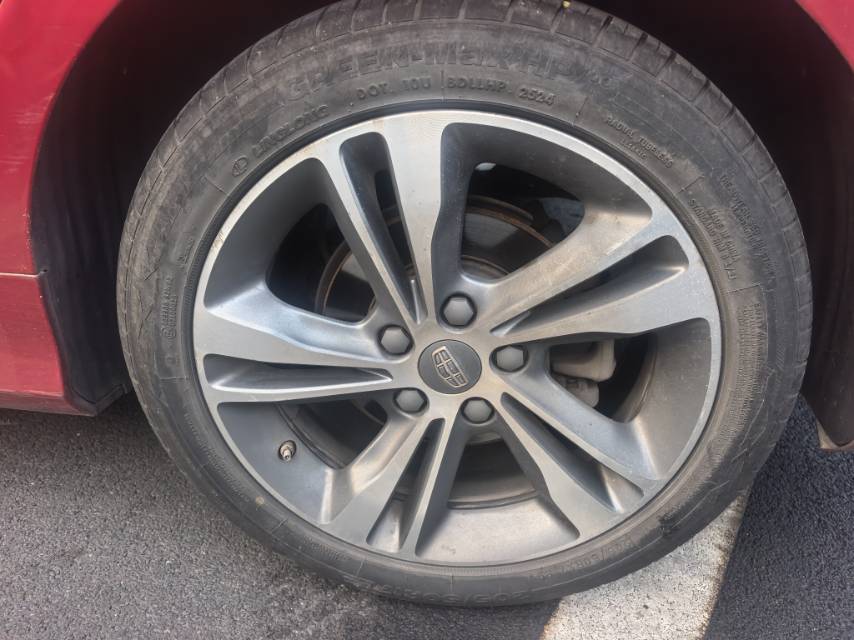 GEELY Binray 2019 imagen de coche #4