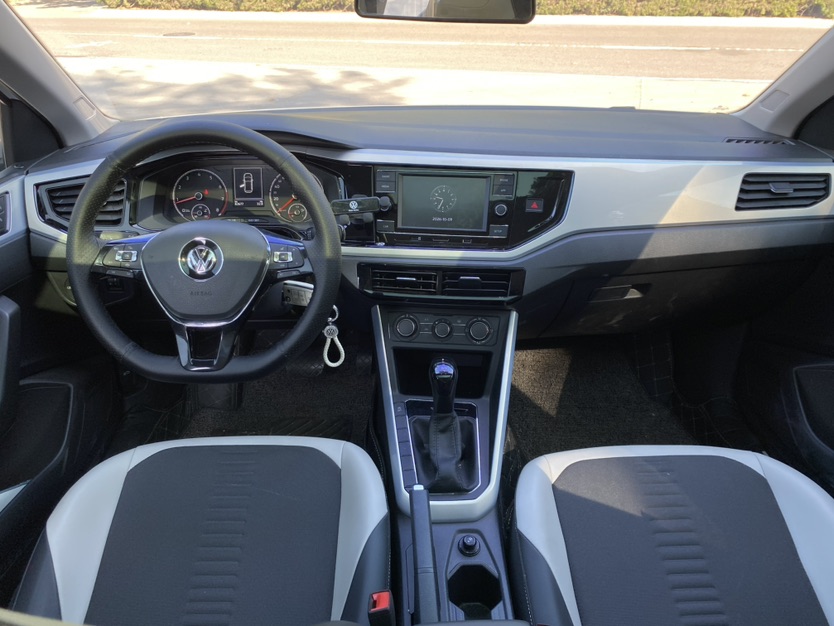 Volkswagen Polo 2020 car image #6