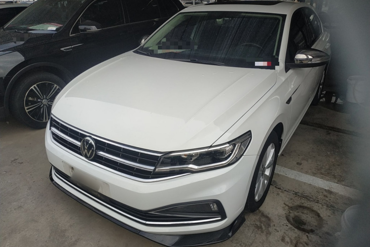 Volkswagen Bora 2021 car image #2