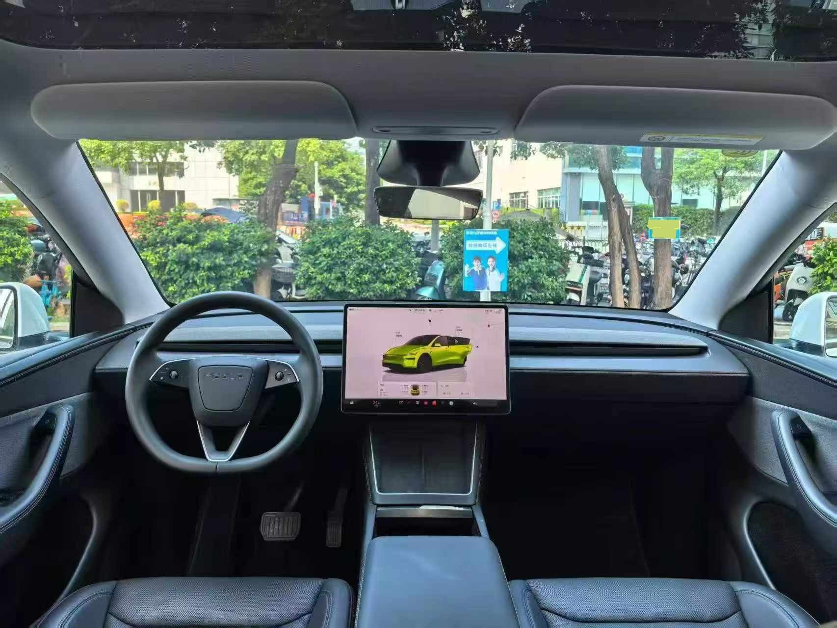 Tesla Model Y 2026 #7 Tesla Model Y 2026 car image #7