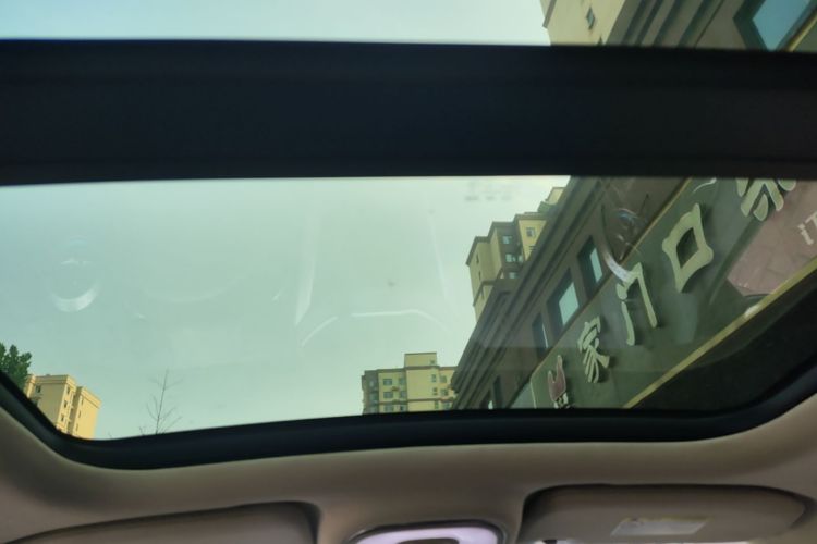 BYD Yuan New Energy 2019 car image #18