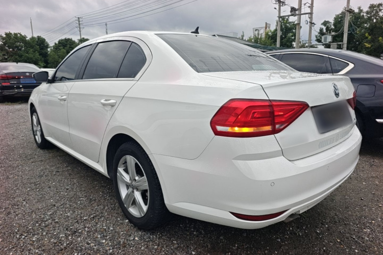 Volkswagen Lavida 2019 #5 Volkswagen Lavida 2019 car image #5