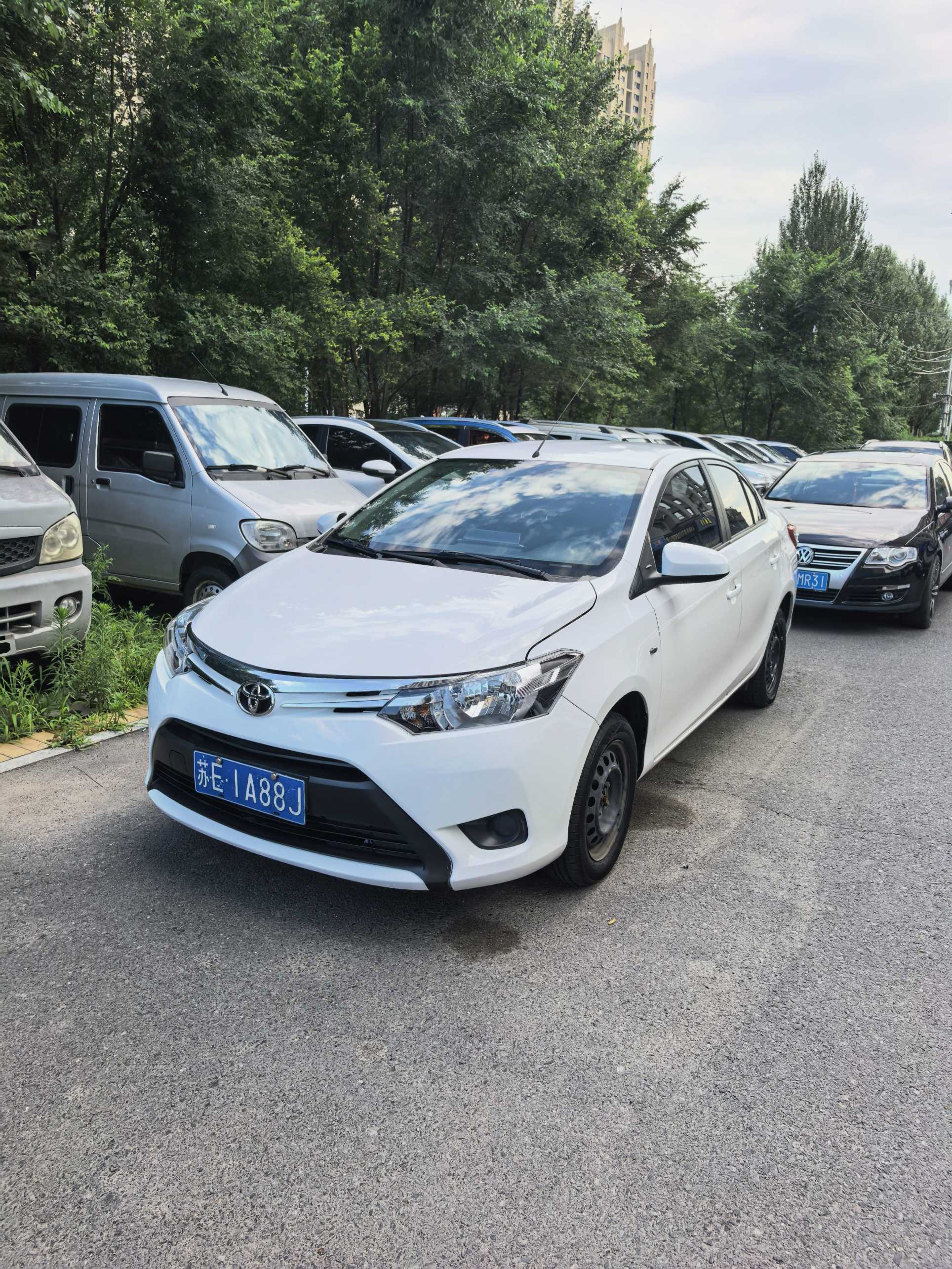 Toyota Vios 2015 Toyota Vios 2015 car image