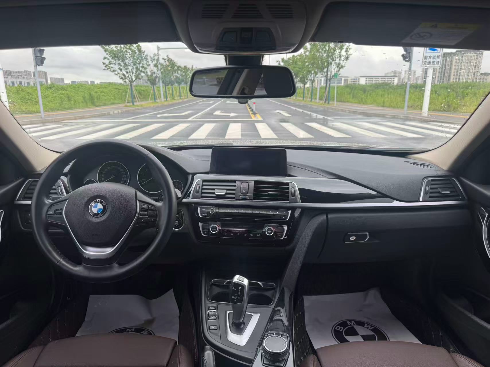 BMW 3 Series 2019 #6 BMW 3 Series 2019 car image #6