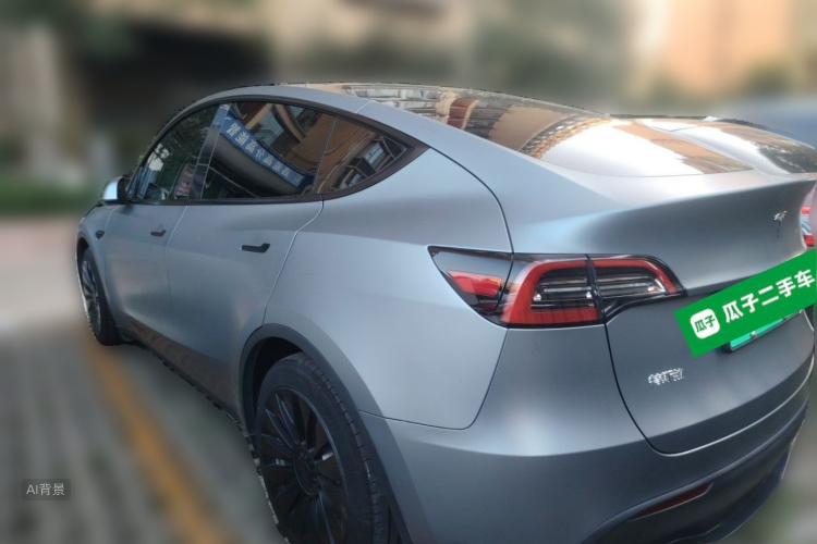 Tesla Model Y 2023 #5 Tesla Model Y 2023 car image #5