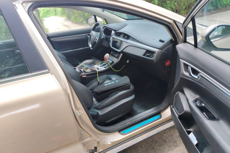 GEELY Emgrand GS 2018 #23 GEELY Emgrand GS 2018 car image #23