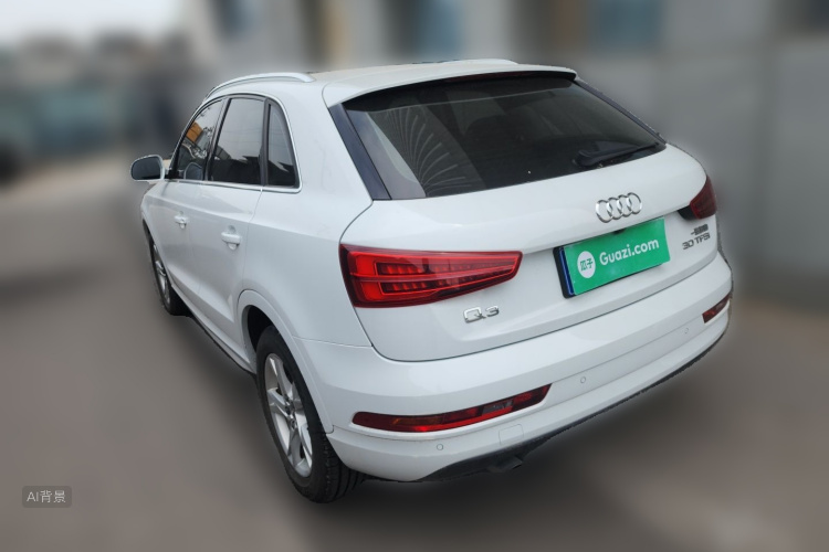 Audi Q3 2019 car image #5
