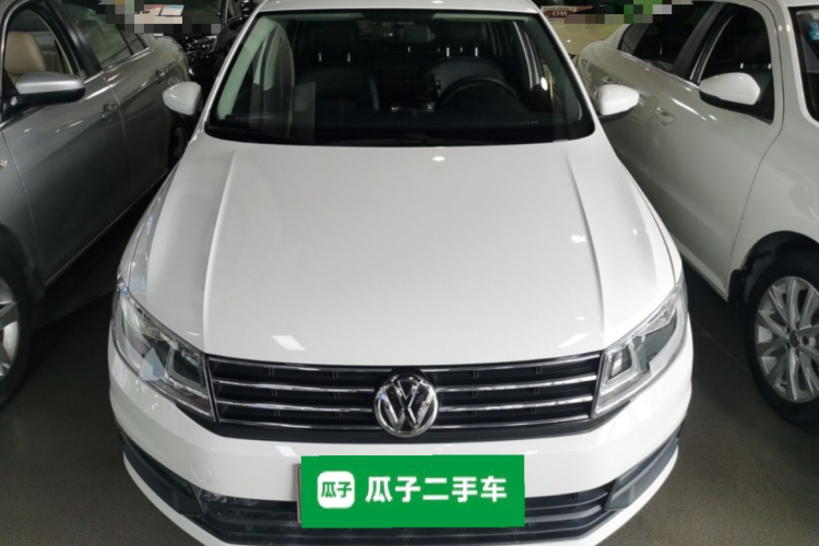 Volkswagen Santana 2016 car image #3