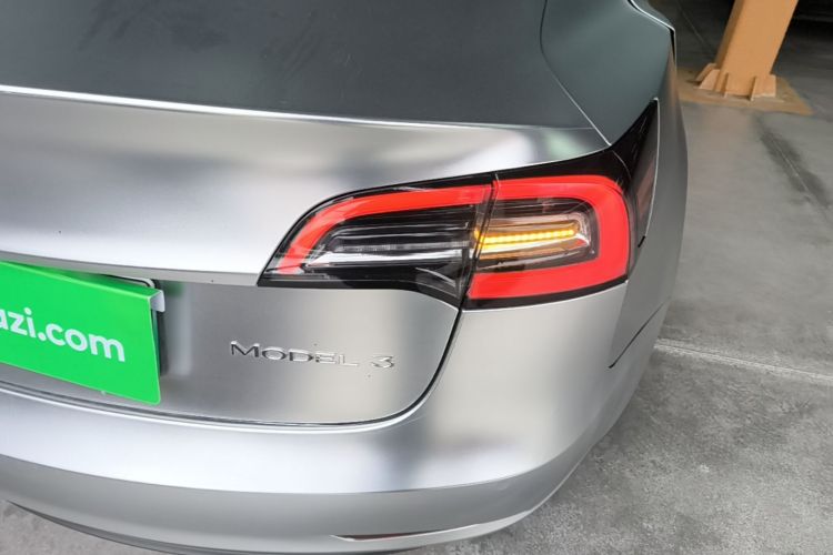 Tesla Model 3 2023 car image #8