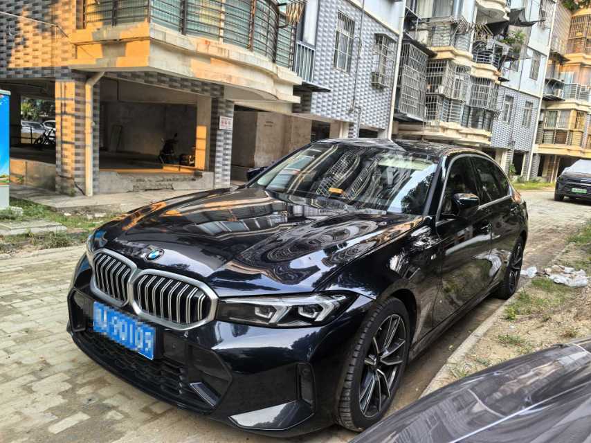 BMW 3 Series 2024 car image 