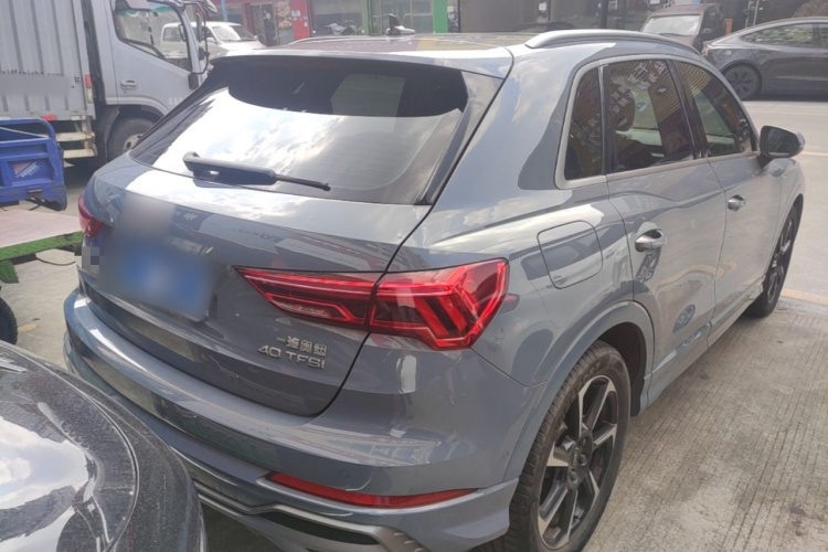 Audi Q3 2021 imagen de coche #7