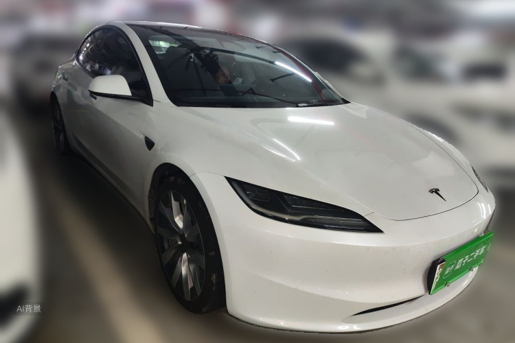 Tesla Model 3 2026 car image #4