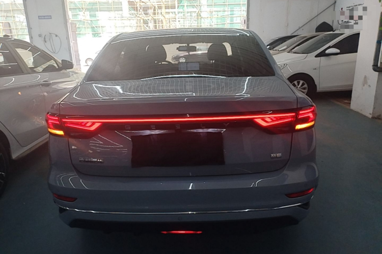 GEELY Emgrand 2023 #6 GEELY Emgrand 2023 car image #6