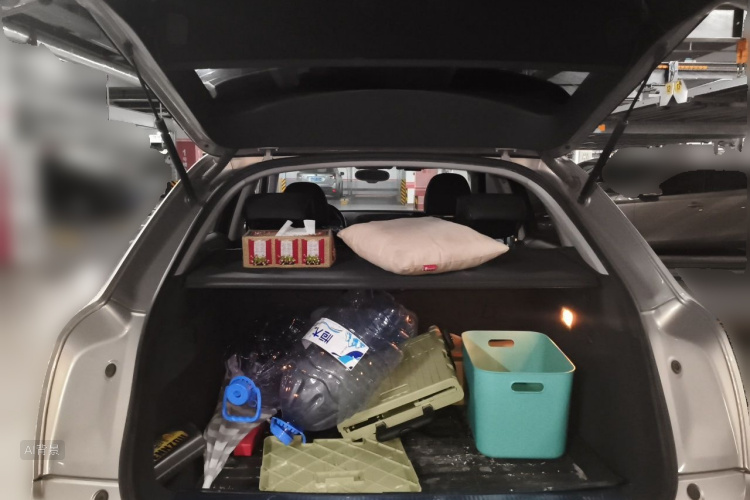 Audi Q3 2014 car image #21