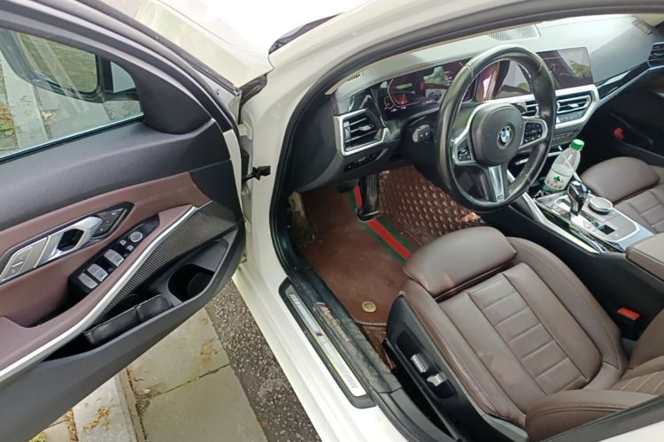 BMW 3 Series 2020 #16 BMW 3 Series 2020 car image #16