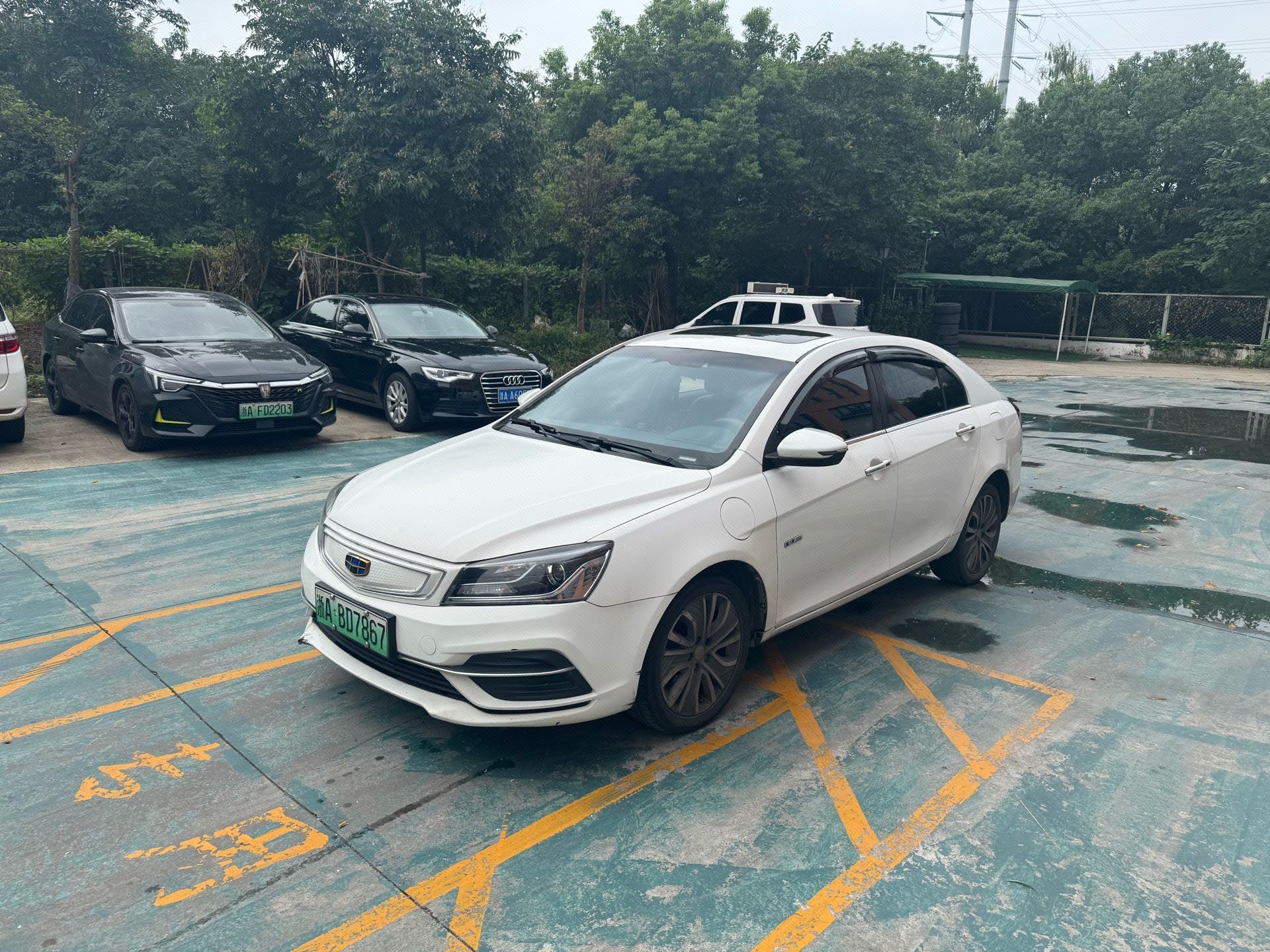 GEELY Emgrand New Energy 2018 GEELY Emgrand New Energy 2018 car image