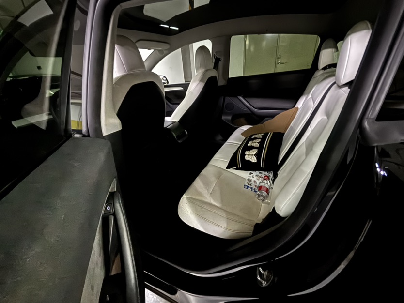 Tesla Model Y 2022 #6 Tesla Model Y 2022 car image #6
