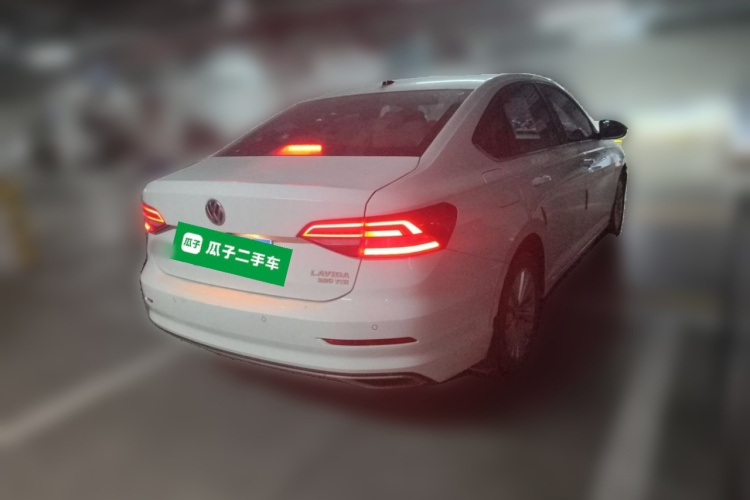 Volkswagen Lavida 2019 car image #5