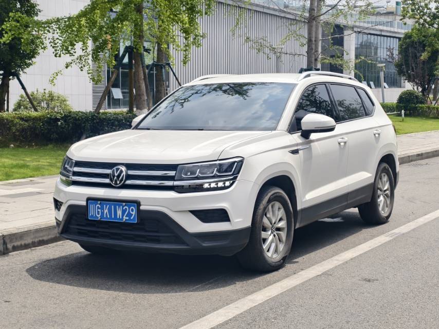2023 2023 immagine di auto