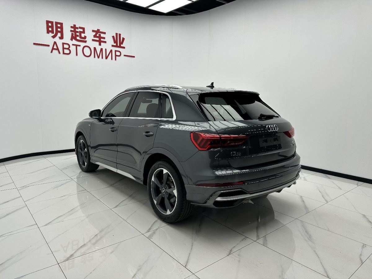 Audi Q3 2023 #8 Audi Q3 2023 car image #8