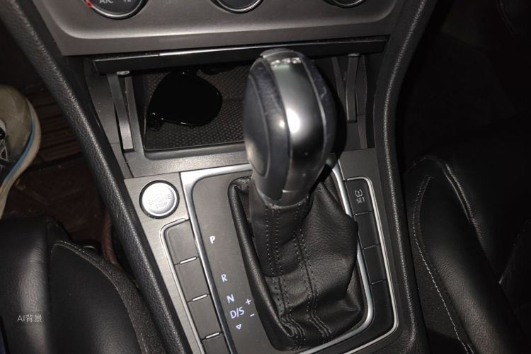 Volkswagen Golf 2015 #16 Volkswagen Golf 2015 car image #16