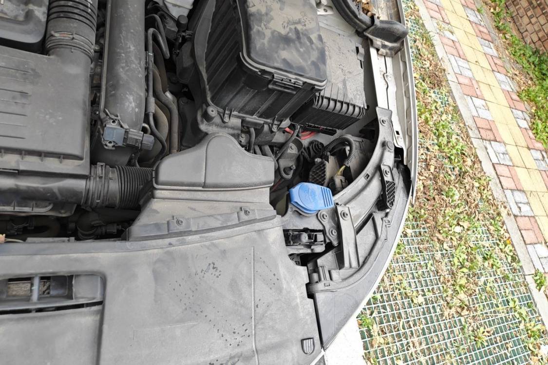 Audi Q3 2016 immagine di auto #12