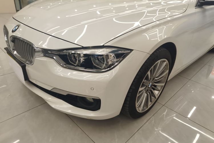 BMW 3 Series 2019 #23 BMW 3 Series 2019 изображение автомобиля #23